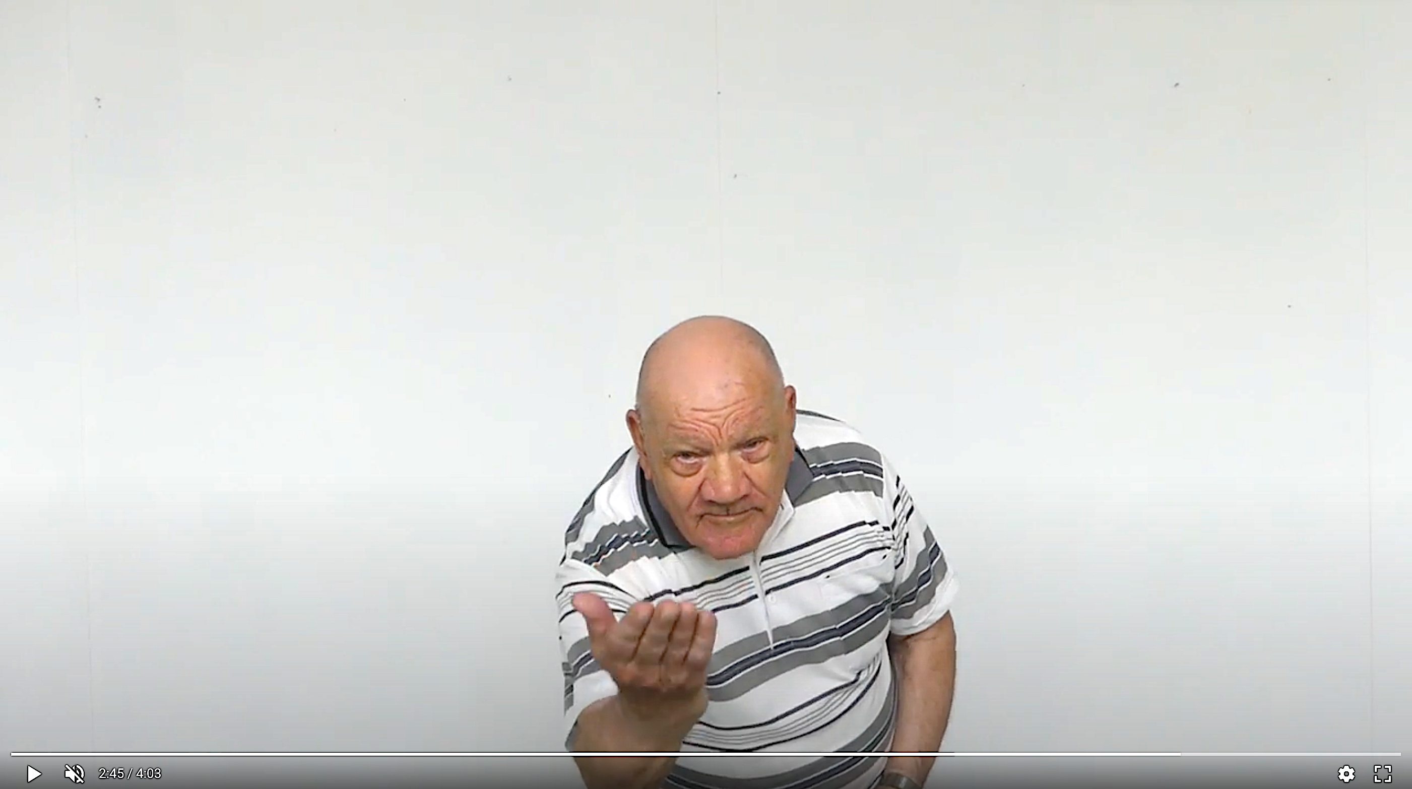 ONT MOET Bouge Bouche